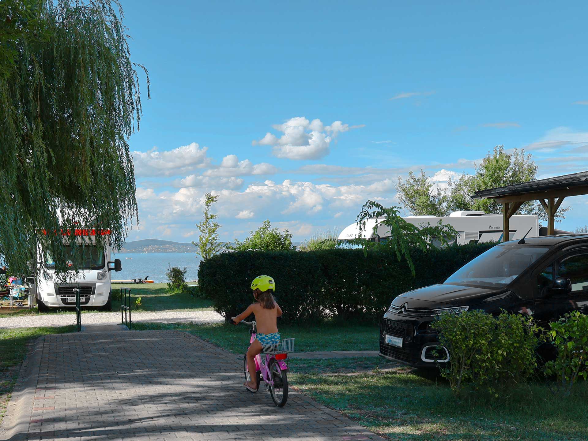 Családbarát nyaralás? Mirabella! 9 Családbarát nyaralás Mirabella Camping Zamárdi