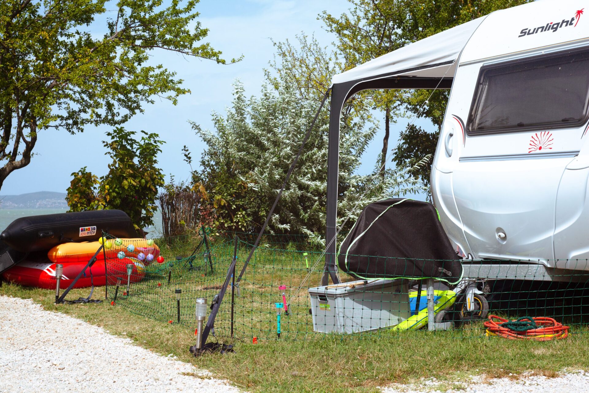 Strandparzelle direkt am Ufer - Mirabella Camping Zamárdi