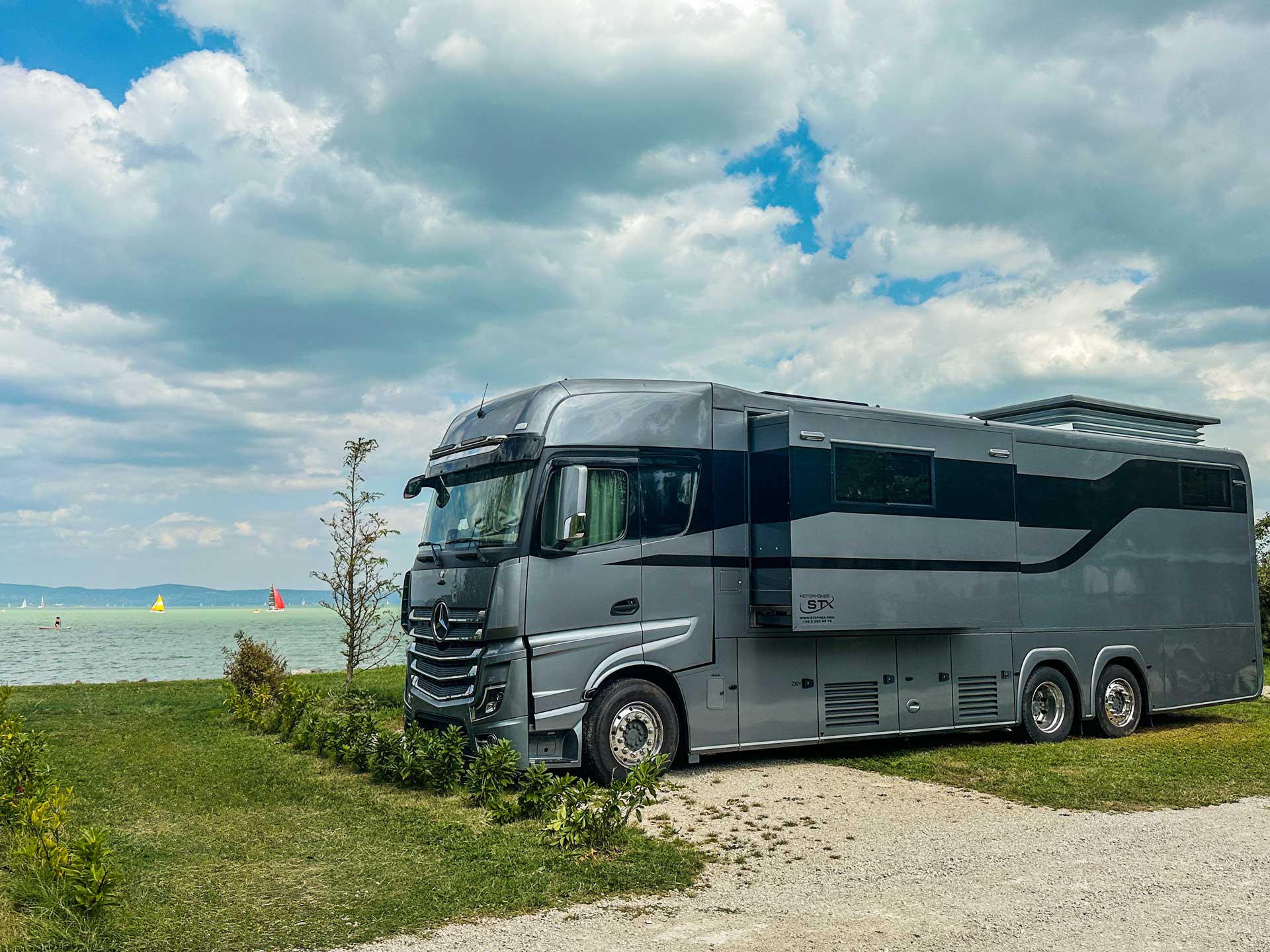 autumn Lake Balaton beach pitch Zamárdi Mirabella Camping