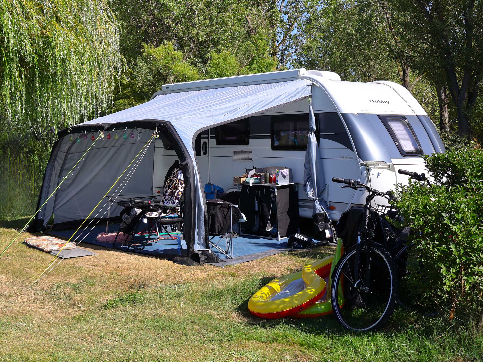 utószezon szállás lakókocsi sátor Balaton Zamárdi Mirabella Camping
